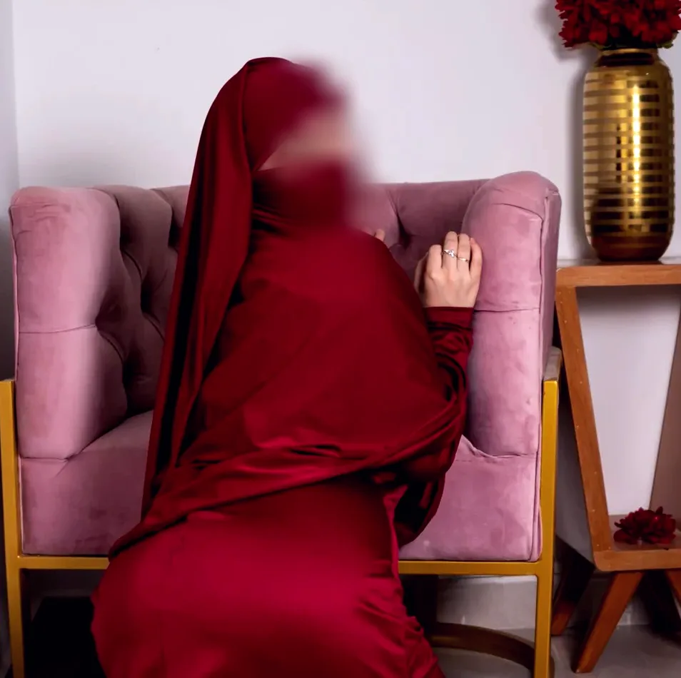 Ida, 26